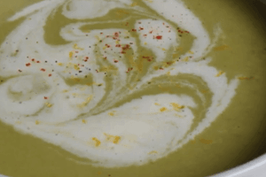 Суп-пюре зі спаржі з вершками Все подавайте, приємного апетиту.